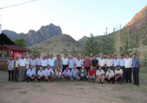 Oltu'da duygusal veda